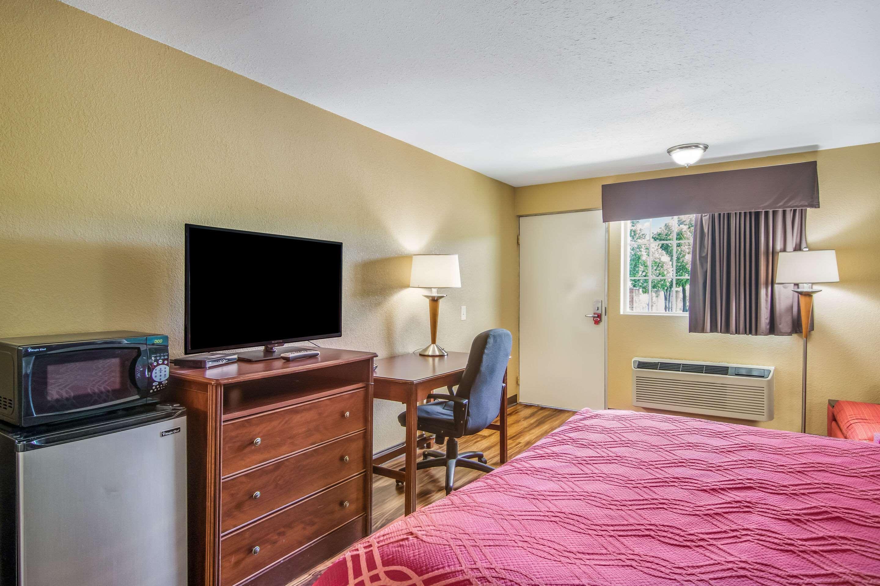 Econo Lodge Hotel Bradford Ngoại thất bức ảnh